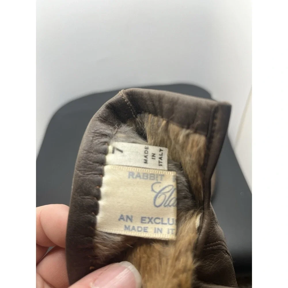N/A women brown